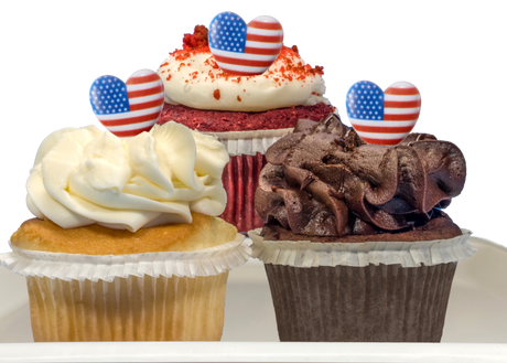 Patriotic Themed Cupcakes-EventCateringHouston.com